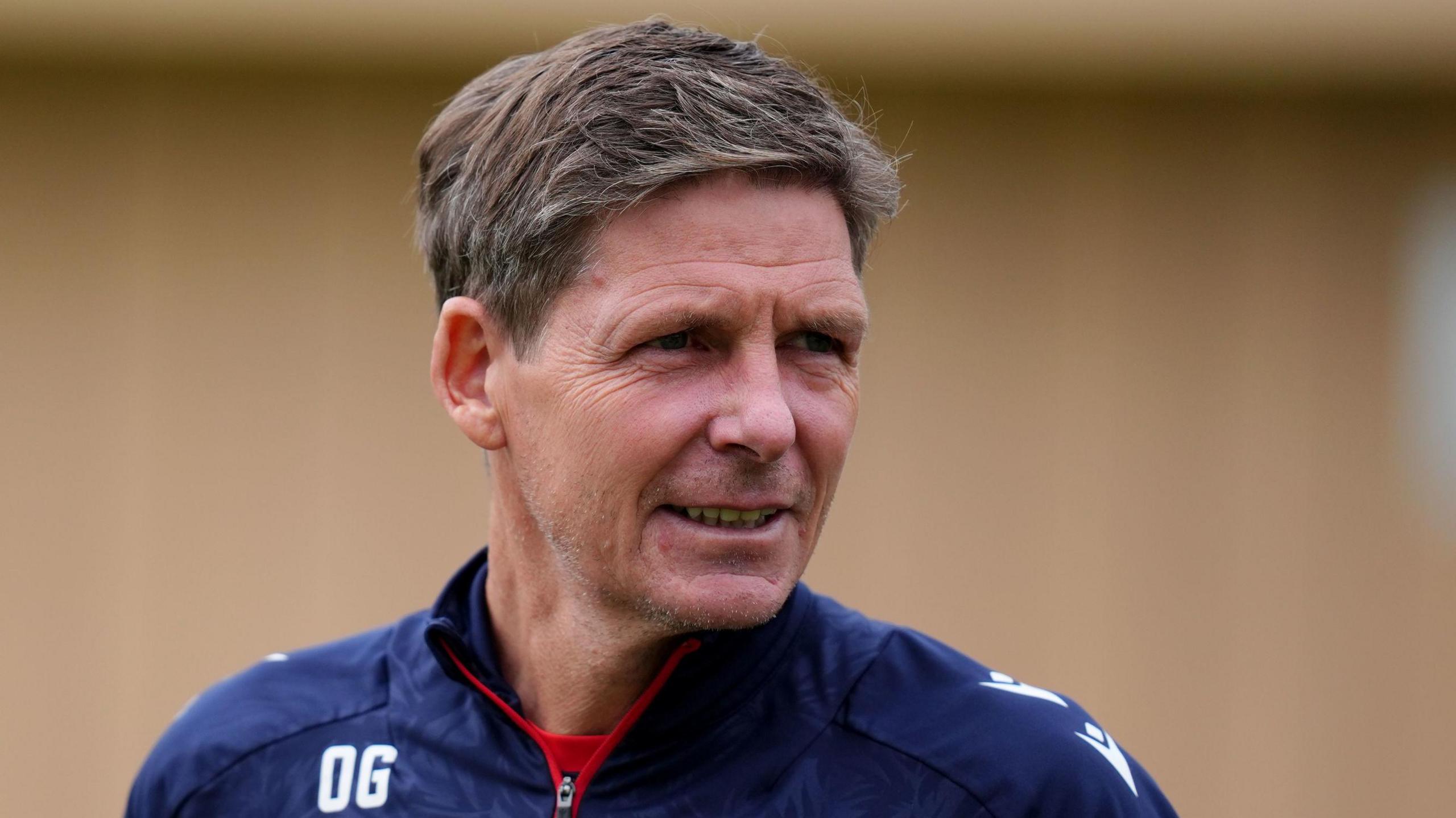 اولیور گلاسنر: هرگز تهدید نکردم باشگاه کریستال پالاس را ترک کنم